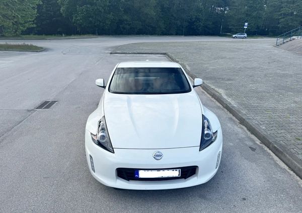 Nissan 370 Z cena 108900 przebieg: 40100, rok produkcji 2018 z Kielce małe 254